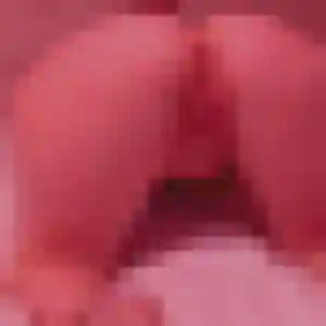 Muthoni, 34 ans, connectée à Abilly pour un plan cul