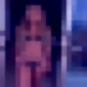 Découvre Aissatou, 22 ans à Abondant en privé