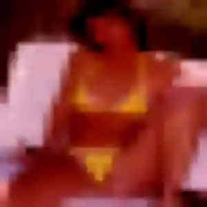 Neneh, femme de 28 ans cherche plan cul à Aigrefeuille-d'Aunis