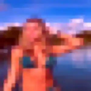 Découvre Ophélie, 32 ans à Alba-la-Romaine en privé