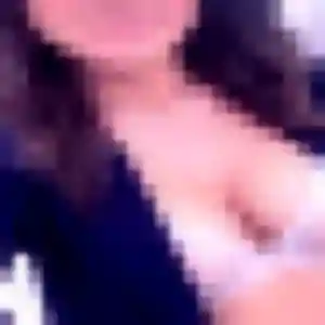 Photo de Solène à Amigny-Rouy (26 ans) - plan cul anonyme