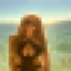 Photo de Michèle à Angerville-l'Orcher (23 ans) - plan cul gratuit