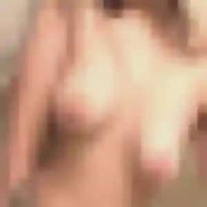 Adeline, 45 ans, cherche un plan cul à Arc-sur-Tille