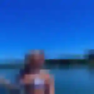 Photo exclusive de Salomé, 24 ans à Argelès-Gazost - plan discret