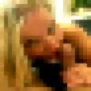 Takha, 26 ans, dispo pour plan cul à Aspet