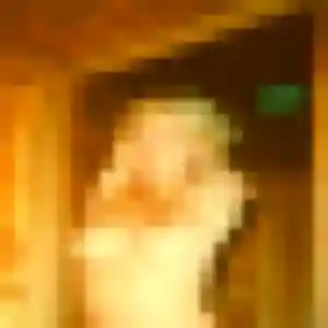 Sabrina, 37 ans, en ligne à Auriol pour une rencontre coquine