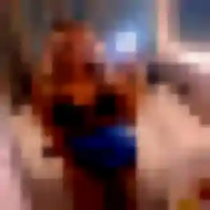 Contacte Salma, 30 ans à Auriol gratuitement