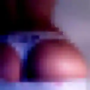 Precious, femme de 34 ans cherche plan cul à Auvillar
