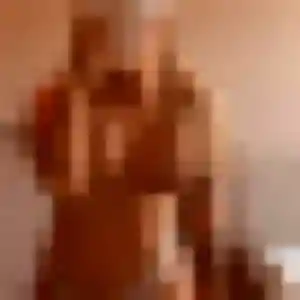 Wanjiku, 29 ans, connectée à Auzouville-sur-Ry pour une rencontre coquine
