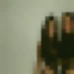 Découvre Salma, 30 ans à Azé en privé