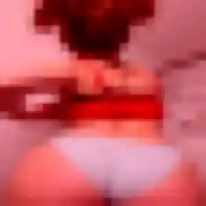 Rencontre Marguerite, 26 ans à Baigts-de-Béarn gratuitement