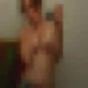 Adjoavi, 45 ans, en ligne à Basse-Ham pour une rencontre coquine