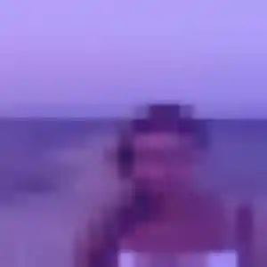 Paulette (29 ans) à Bassens attend une rencontre maintenant