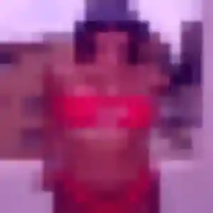 Jolie Joy, 40 ans à Batz-sur-Mer - la contacter