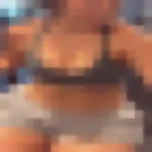 Ebele, femme de 23 ans cherche plan cul à Bayeux