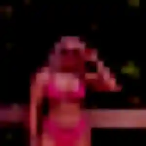 Paulette, 39 ans, disponible à Beaujeu-Saint-Vallier-Pierrejux-et-Quitteur pour un plan cul