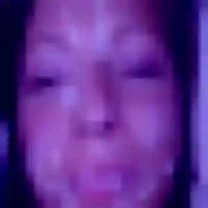Sexy Déla, 33 ans à Bellegarde-en-Forez - la contacter