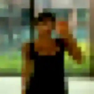 Jolie Folake, 40 ans à Belmont-sur-Rance - voir sa photo