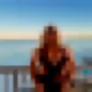 Sexy Latifa, 25 ans à Berchères-sur-Vesgre - découvrir son profil