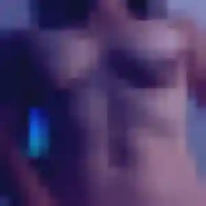 Isatou, 45 ans, connectée à Bernières-sur-Mer pour une rencontre coquine