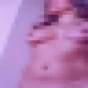 Photo de Ngoné à Bersée (24 ans) - plan cul discret