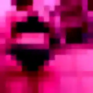 Shade, 28 ans, connectée à Beure pour un plan cul