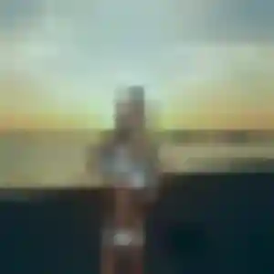 Adélaïde, 23 ans, connectée à Biarritz pour une rencontre coquine