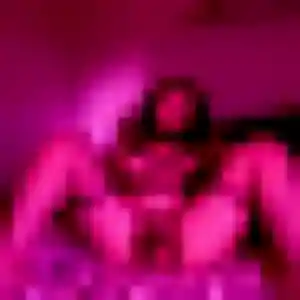 Photo de Aïcha à Bierné-les-Villages (22 ans) - plan cul gratuit