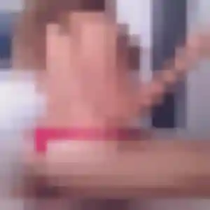 Photo privée de Abena, 29 ans à Bois-Guillaume - plan discret