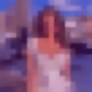 Contacte Gwenaëlle, 24 ans à Boissières en privé