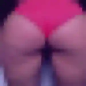 Sexy Isatou, 26 ans à Bonzac - la contacter