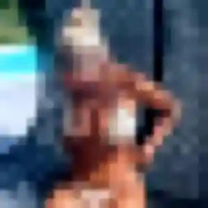 Astou (44 ans) à Bouaye propose un plan cul rapidement