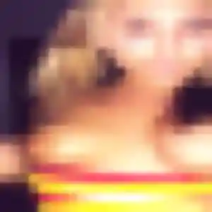Isis, 22 ans, en ligne à Bougé-Chambalud pour une rencontre coquine
