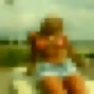 Njeri, 29 ans, en ligne à Bouin pour une rencontre coquine