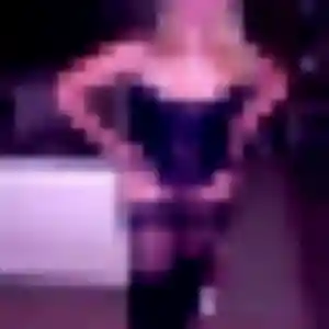Stéphanie, 43 ans, en ligne à Boujan-sur-Libron pour un plan cul