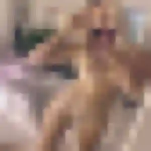 Rebecca (34 ans) à Bourg-Lastic attend une rencontre ce soir