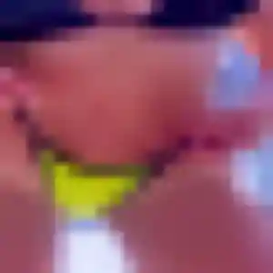 Photo de Safiatou à Bourg-lès-Valence (22 ans) - plan cul anonyme