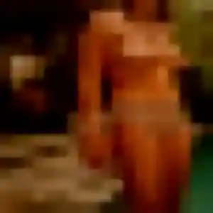 Charmante Amira, 28 ans à Bourgogne-Fresne - la contacter