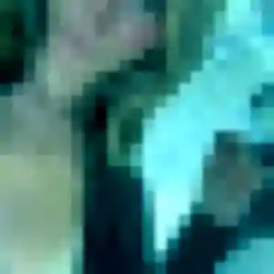 Contacte Téning, 41 ans à Bourgon en privé