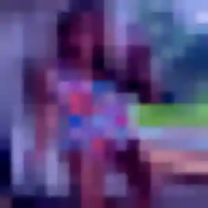 Contacte Muthoni, 35 ans à Brazey-en-Plaine en privé