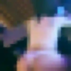 Yaa, 31 ans, connectée à Bressey-sur-Tille pour un plan cul