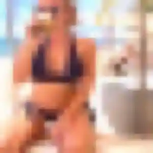 Photo de Valérie à Bretignolles (26 ans) - plan cul anonyme