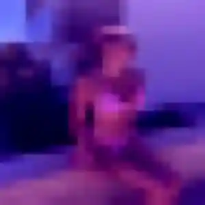 Oumou (25 ans) à Bricquebec-en-Cotentin cherche une rencontre rapidement