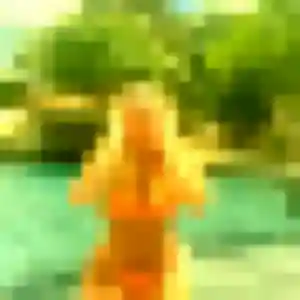 Ornella, 33 ans, en ligne à Brinon-sur-Sauldre pour une rencontre coquine