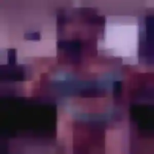 Bigué, 30 ans, en ligne à Brix pour une rencontre coquine