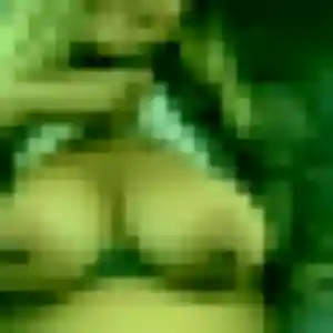 Olive, 24 ans, en ligne à Brusvily pour une rencontre coquine