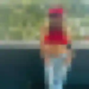 plan cul à Burgnac : photo de Lola, 32 ans - sans engagement