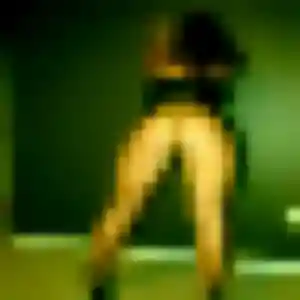 Photo exclusive de Favour, 26 ans à Busset - rencontre coquine