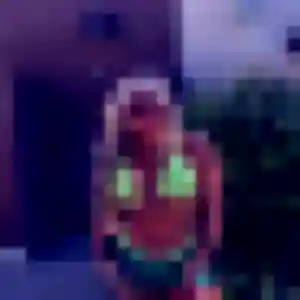 Cassandra, 33 ans, en ligne à Cambes pour une rencontre coquine