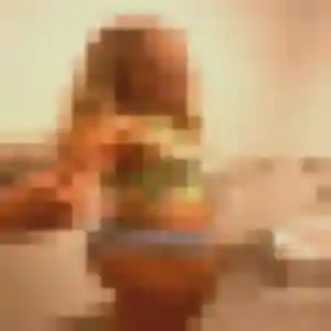 Photo privée de Ehui, 32 ans à Candas - rencontre coquine